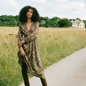 DOEN: DELFINA DRESS - Noir narcissus floral